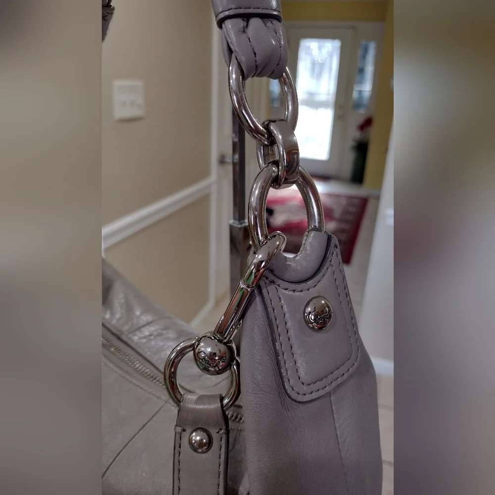 Coach Kristin leather Hobo Shoulder Bag Crossbody Light Grey